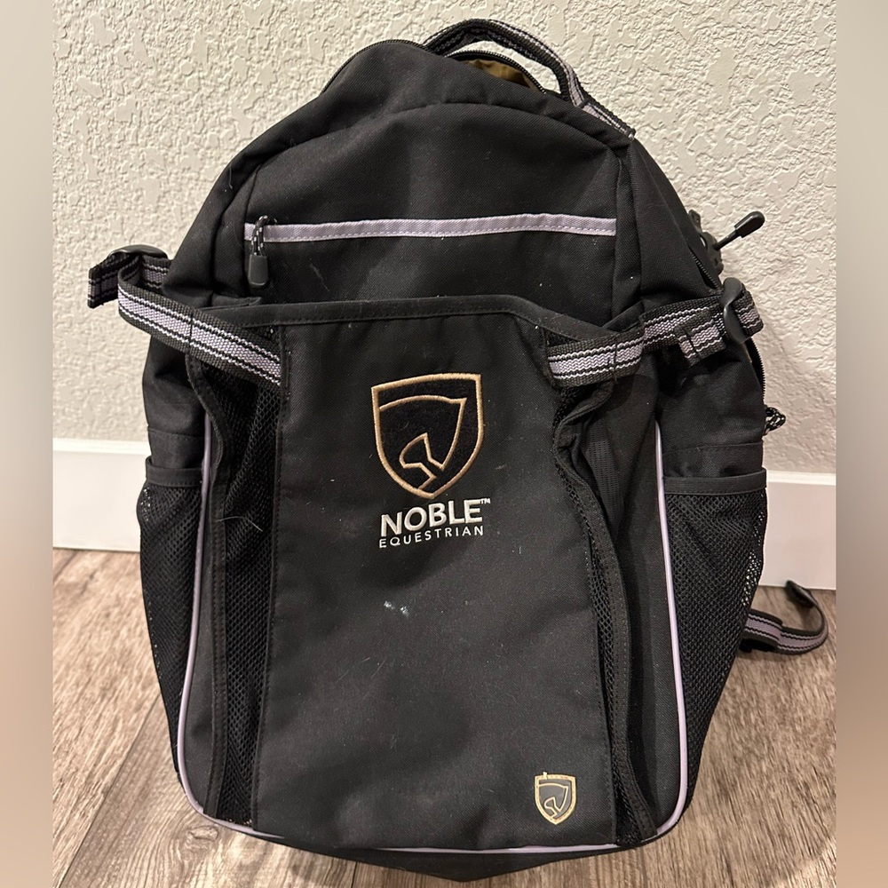 Noble Outfitters Ringside Bag